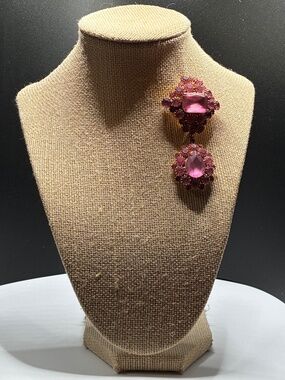 Vintage Marie Ferrà French Designer iridescent pink & gold-tone brooch